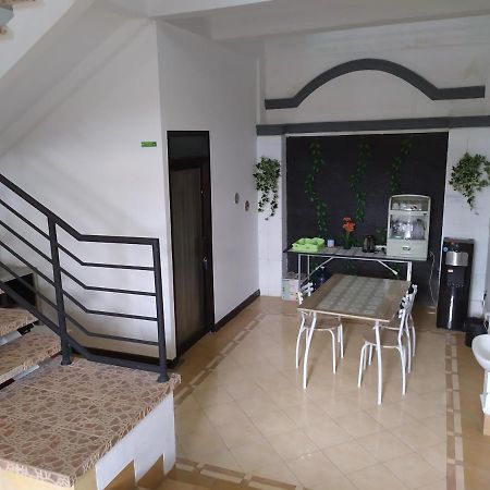 Ndalem Gorongan Guesthouse Maguwo المظهر الخارجي الصورة