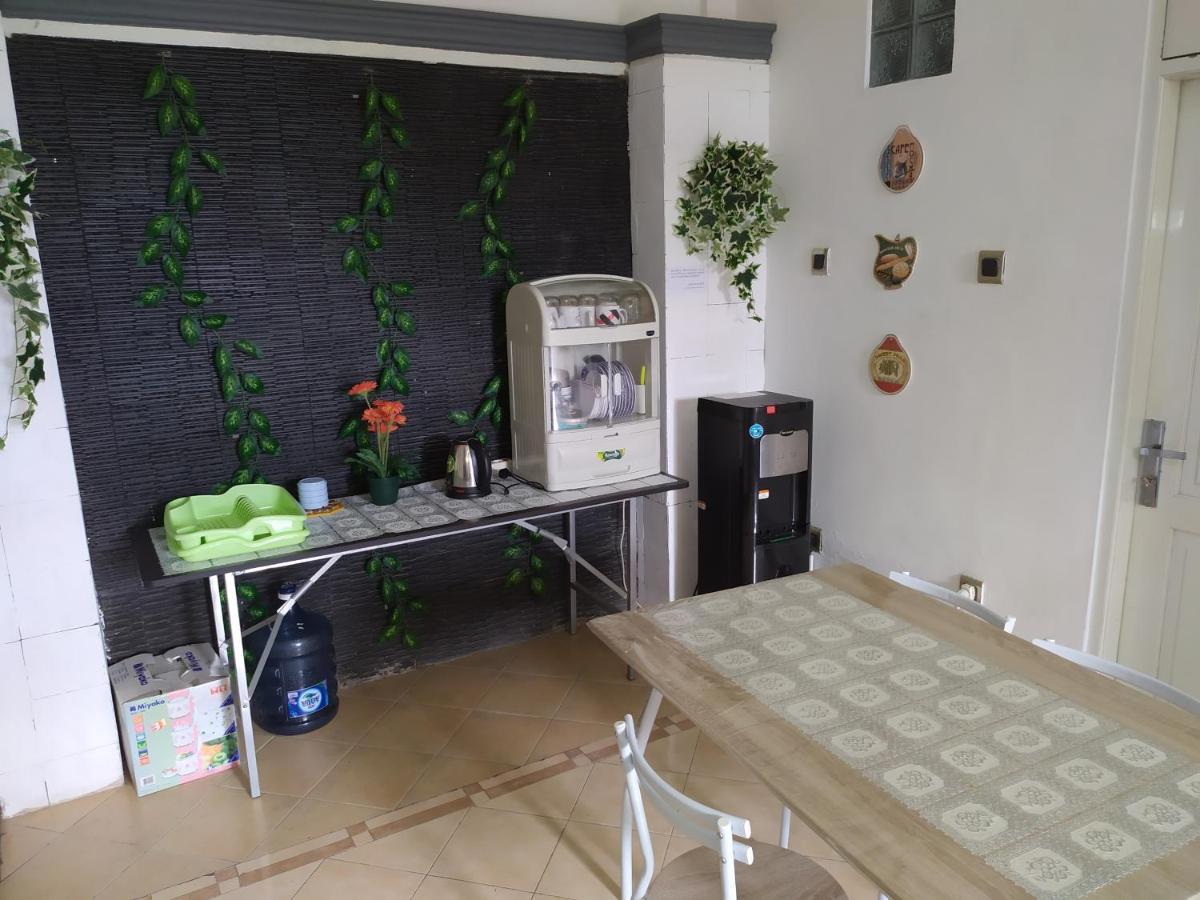 Ndalem Gorongan Guesthouse Maguwo المظهر الخارجي الصورة