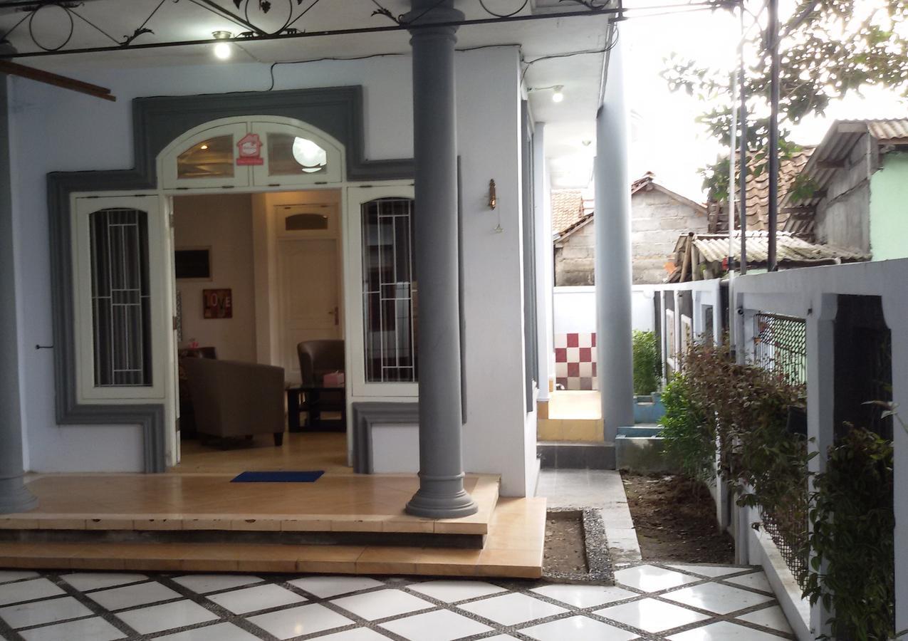 Ndalem Gorongan Guesthouse Maguwo المظهر الخارجي الصورة